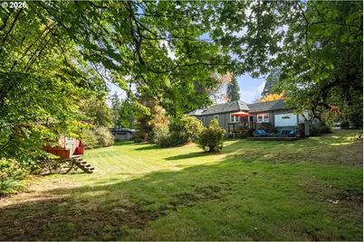 1021 SW Stephenson Ct, Portland, OR 97219 - Photo 43