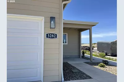 5282 Nopal St, Florence, OR 97439 - Photo 3