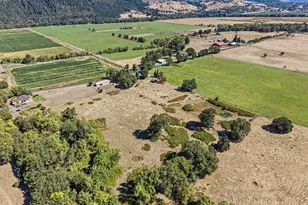2206 Hubbard Creek Rd, Umpqua, OR 97486 - Photo 43