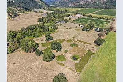 2206 Hubbard Creek Rd, Umpqua, OR 97486 - Photo 3