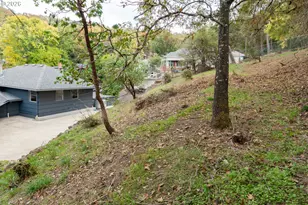 1397 SE Reservoir Ave, Roseburg, OR 97470 - Photo 39