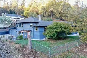 1397 SE Reservoir Ave, Roseburg, OR 97470 - Photo 3