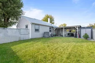 455 E Sunset Dr, Hermiston, OR 97838 - Photo 25