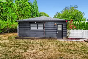8545 NE Beech St, Portland, OR 97220 - Photo 29