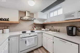 8545 NE Beech St, Portland, OR 97220 - Photo 23