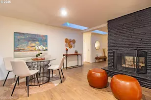 1682 Hemlock St, Eugene, OR 97404 - Photo 9