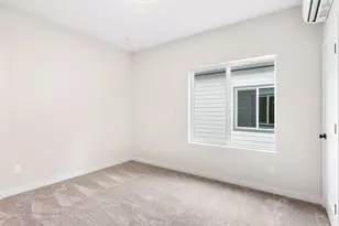8626 SW 21st Ave, Portland, OR 97213 - Photo 9