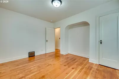 111 NW 40th St, Vancouver, WA 98660 - Photo 11