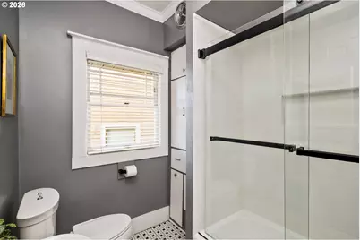 2136 SE Grant St, Portland, OR 97214 - Photo 21