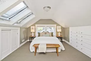 2136 SE Grant St, Portland, OR 97214 - Photo 25