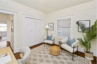 2136 SE Grant St, Portland, OR 97214 - Photo 19