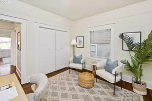 2136 SE Grant St, Portland, OR 97214 - Photo 19