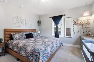 489 D St, Independence, OR 97351 - Photo 17