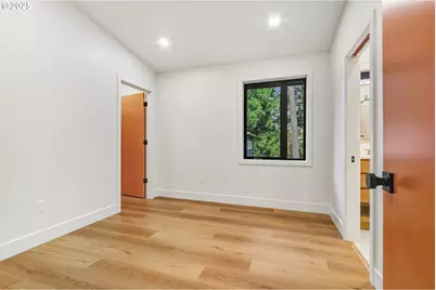 8014 SW 54th Ave, Portland, OR 97219 - Photo 27