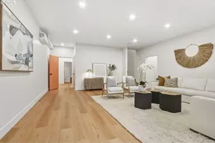 8014 SW 54th Ave, Portland, OR 97219 - Photo 33