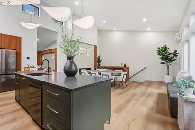 8014 SW 54th Ave, Portland, OR 97219 - Photo 13