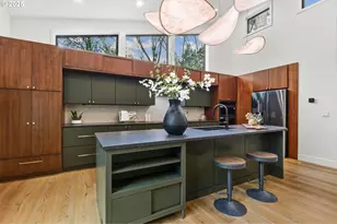 8014 SW 54th Ave, Portland, OR 97219 - Photo 11