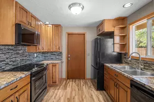 1900 Bergeron Ct, Vancouver, WA 98661 - Photo 7