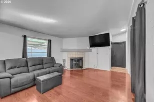 733 Fescue Ave, Woodburn, OR 97071 - Photo 7