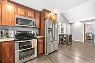 88020 Keola Ct, Springfield, OR 97478 - Photo 13