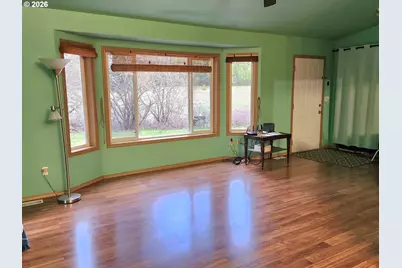 136 Sleepy Hollow Rd, White Salmon, WA 98672 - Photo 5