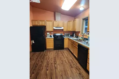 136 Sleepy Hollow Rd, White Salmon, WA 98672 - Photo 9