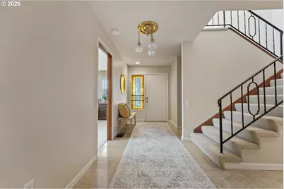 10105 SW Highland Dr, Tigard, OR 97224 - Photo 5