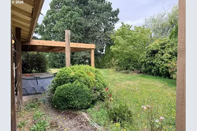 2412 SW Indian Mary Ct, Troutdale, OR 97060 - Photo 3