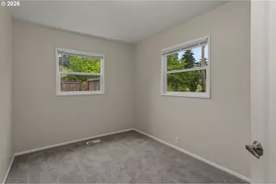 336 NE 128th Ave, Portland, OR 97230 - Photo 23