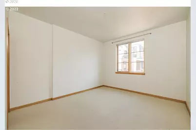 726 NW 11th Ave #204, Portland, OR 97209 - Photo 9