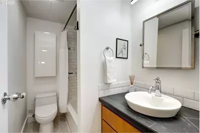 1829 NW Lovejoy St #103, Portland, OR 97209 - Photo 13