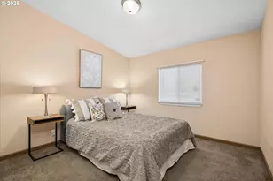2416 Maia Loop, Springfield, OR 97477 - Photo 27