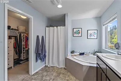 2988 Christina St NW, Salem, OR 97304 - Photo 27