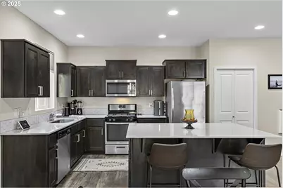 2988 Christina St NW, Salem, OR 97304 - Photo 17