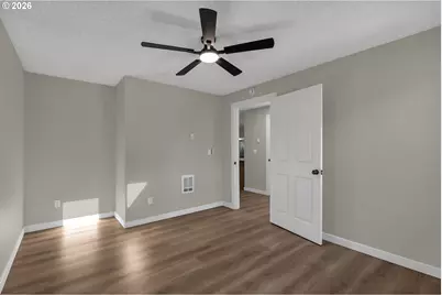 13311 NW 10th Ave #C, Vancouver, WA 98685 - Photo 11