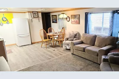 125 N 4th St, Lakeside, OR 97449 - Photo 19