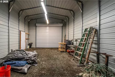 125 N 4th St, Lakeside, OR 97449 - Photo 7