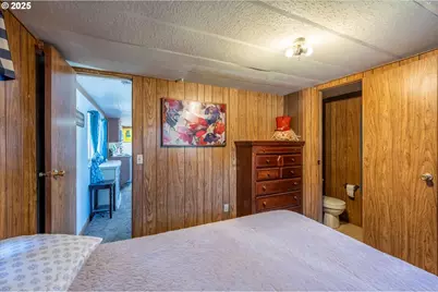 125 N 4th St, Lakeside, OR 97449 - Photo 25