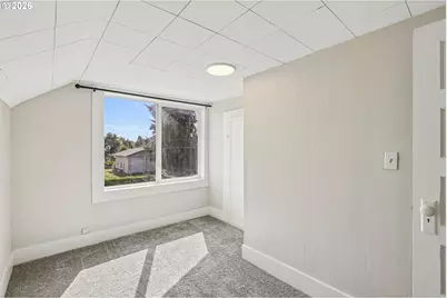 305 NW 114th St, Vancouver, WA 98685 - Photo 19