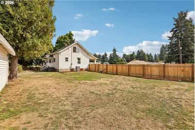 305 NW 114th St, Vancouver, WA 98685 - Photo 31