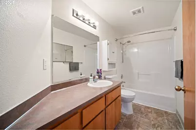 2229 NW 6th Pl, Camas, WA 98607 - Photo 5