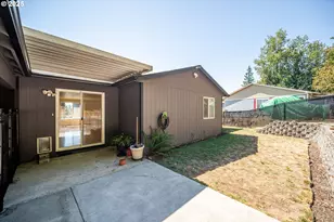 2229 NW 6th Pl, Camas, WA 98607 - Photo 27