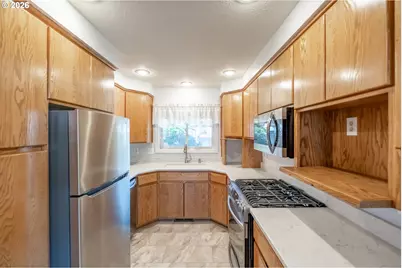 3140 Quail Pl, Lebanon, OR 97355 - Photo 9