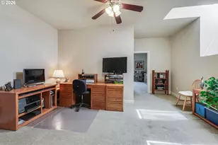 430 N Stonegate Dr, Washougal, WA 98671 - Photo 19