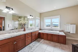 430 N Stonegate Dr, Washougal, WA 98671 - Photo 13
