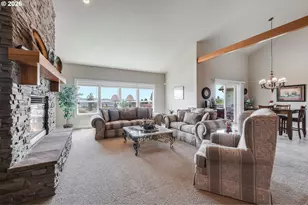 430 N Stonegate Dr, Washougal, WA 98671 - Photo 9