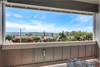 430 N Stonegate Dr, Washougal, WA 98671 - Photo 25