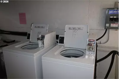 6731 NE Broadway St, Portland, OR 97213 - Photo 27