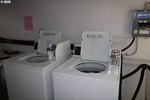 6731 NE Broadway St, Portland, OR 97213 - Photo 27