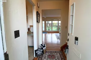 6731 NE Broadway St, Portland, OR 97213 - Photo 3